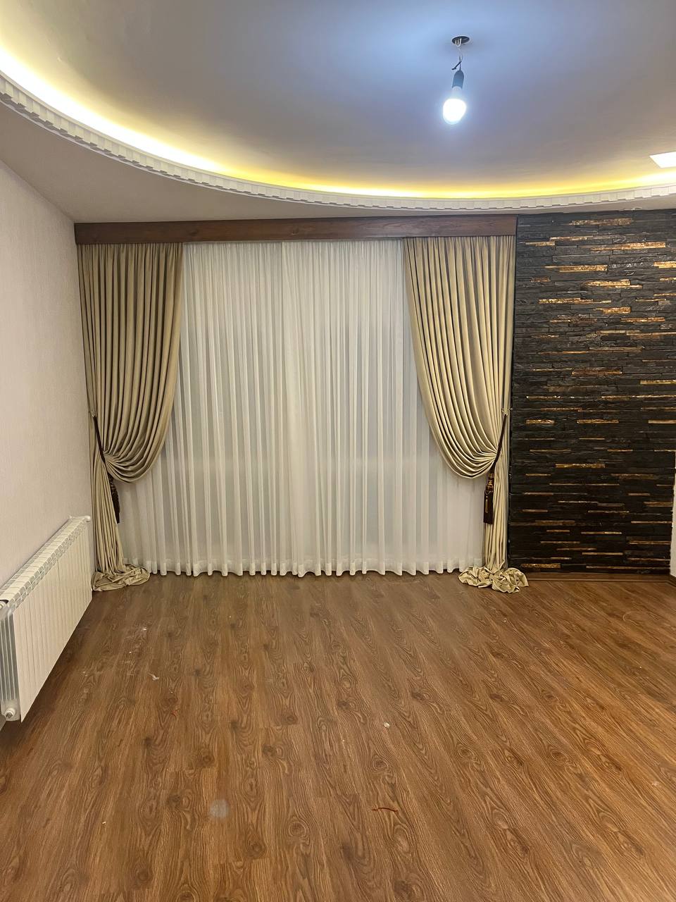 نکات نگهداری و شستشو پرده پذیرایی نئوکلاسیک